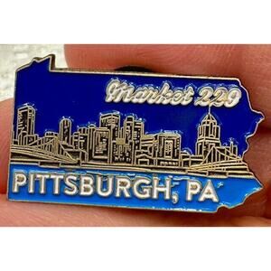 Walmart Pin - Pittsburgh Pa. Market 229 - Hogeye 2019 Backside